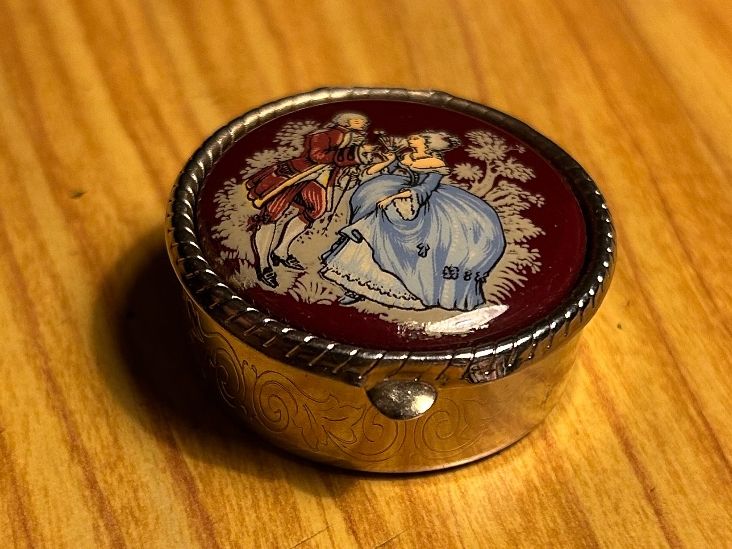 Altro in Cosmetici & Cura: Pillendose  Schmuckdose Geschenkdose Vintage 70er 80er – Usato da Steffisburg venduto da smocky17 1