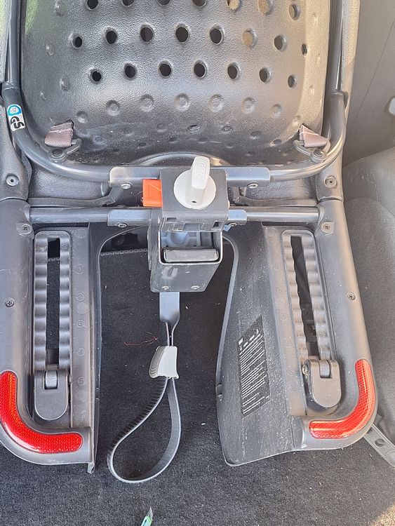 Thule Pezzi di ricambio: VeloSitz von Thule Yepp bis 22kg – Usato da obfelden venduto da claudia.horni 5