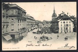 Bern, Strassenpartie mit Marktständen u