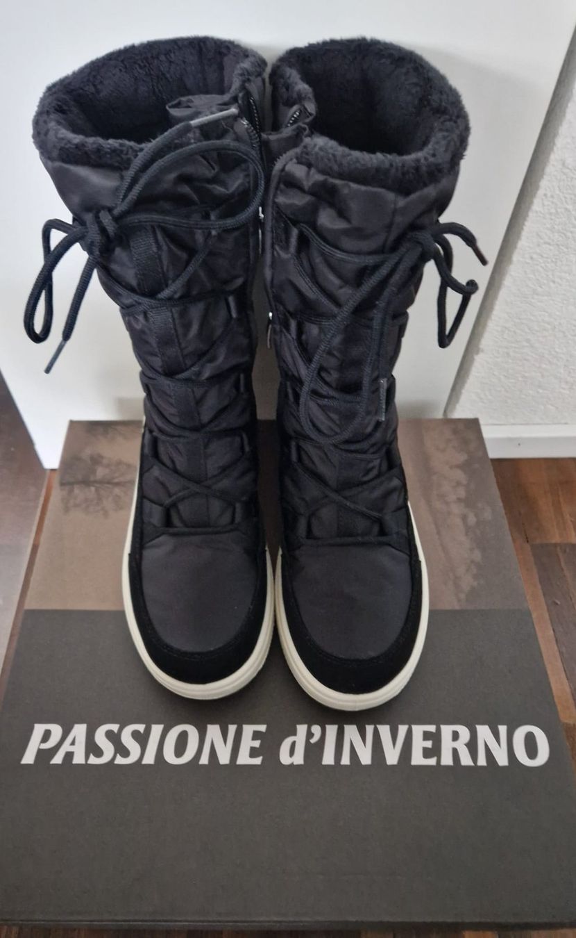 Scarpe da donna: Schneeschuhe / snowboard boots – Nuovo (secondo la descrizione) da BASEL venduto da oso_8c85 2