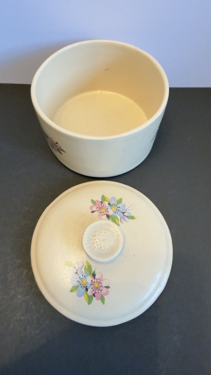 Pentole: Keramik Dose mit Deckel, Blumenmuster, Top Zustand – Usato da Widnau venduto da kustercarmen 5