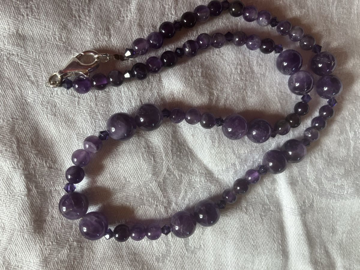 Ketten: Amethystkette mit 925 Verschluss – Gebraucht aus Bassersdorf von groovygremlin