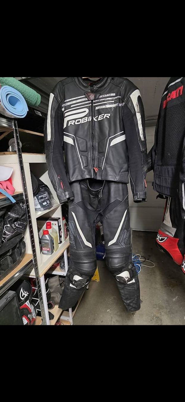 Anzüge, Sport- & Funktionsanzüge: Lederkombi PROBIKER Gr. 50  2-Teiler   – Gebraucht aus Klingnau von Canep87