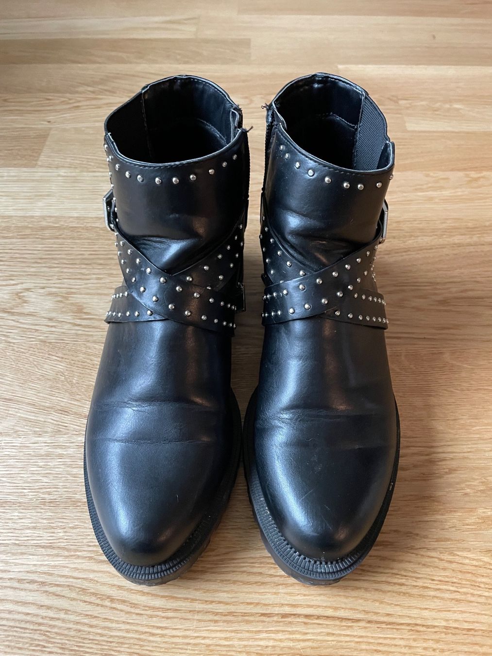 Stradivarius Scarpe da donna: Stradivarius Stiefel 37 – Usato da Dübendorf venduto da VSAngel 1