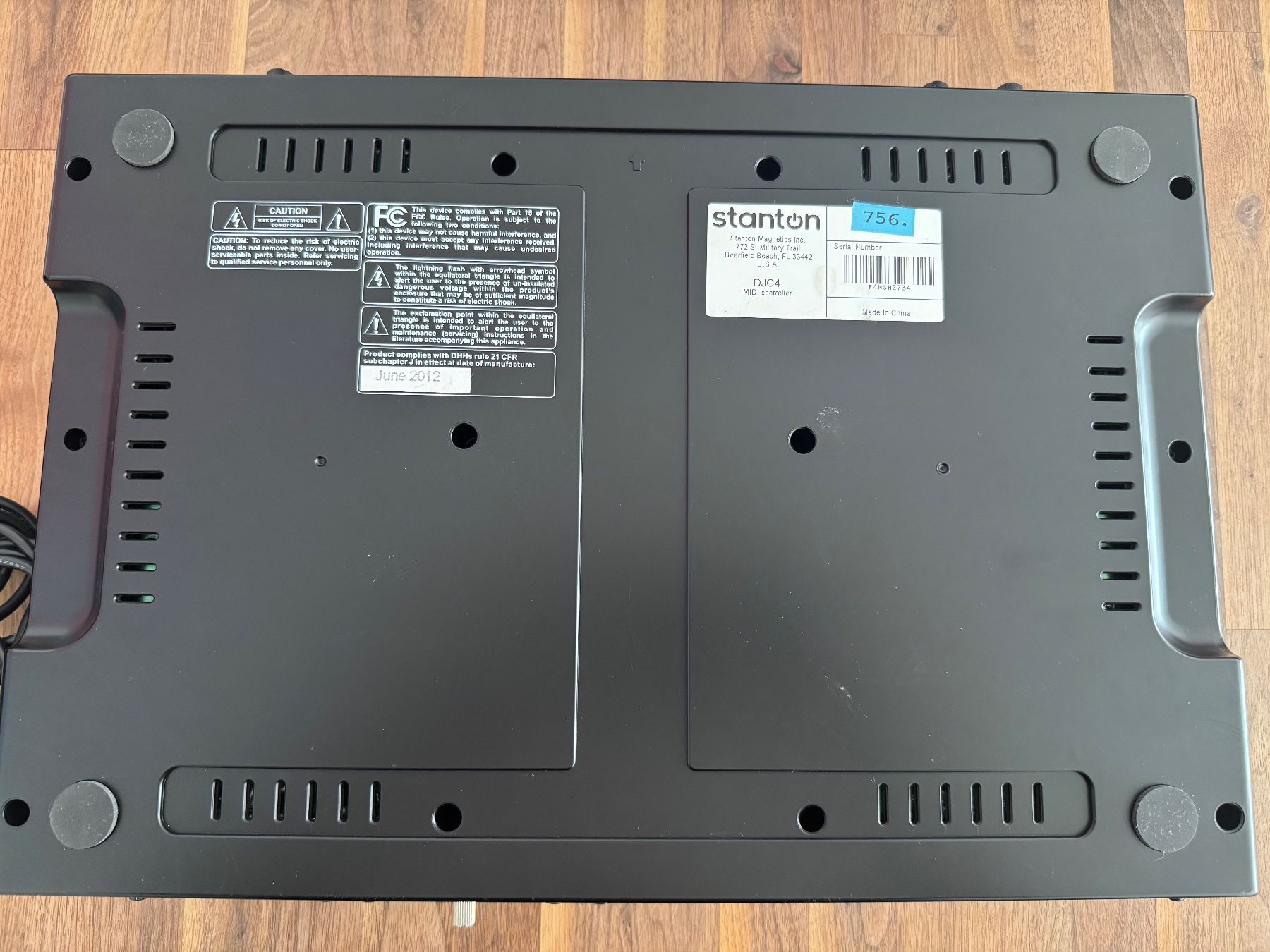 Stanton Console di mixaggio: Stanton DJC.4 DJ Controller – Usato da Steffisburg venduto da Naesu_1995 2