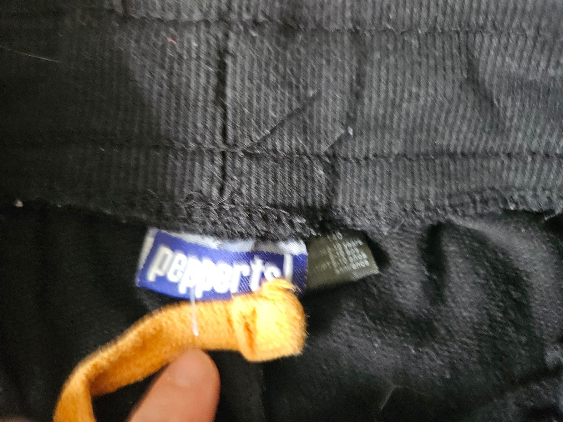 Pantaloni: Trainerhose schwarz Gr. 134/140 – Usato da Unterengstringen venduto da saraman 1
