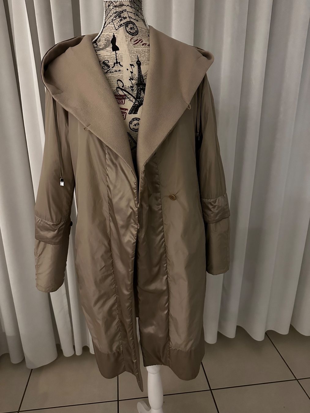 Max Mara Cappotti: Max Mara Grosse 36 – Nuovo (secondo la descrizione) da Alpnach Dorf venduto da ljusja 3