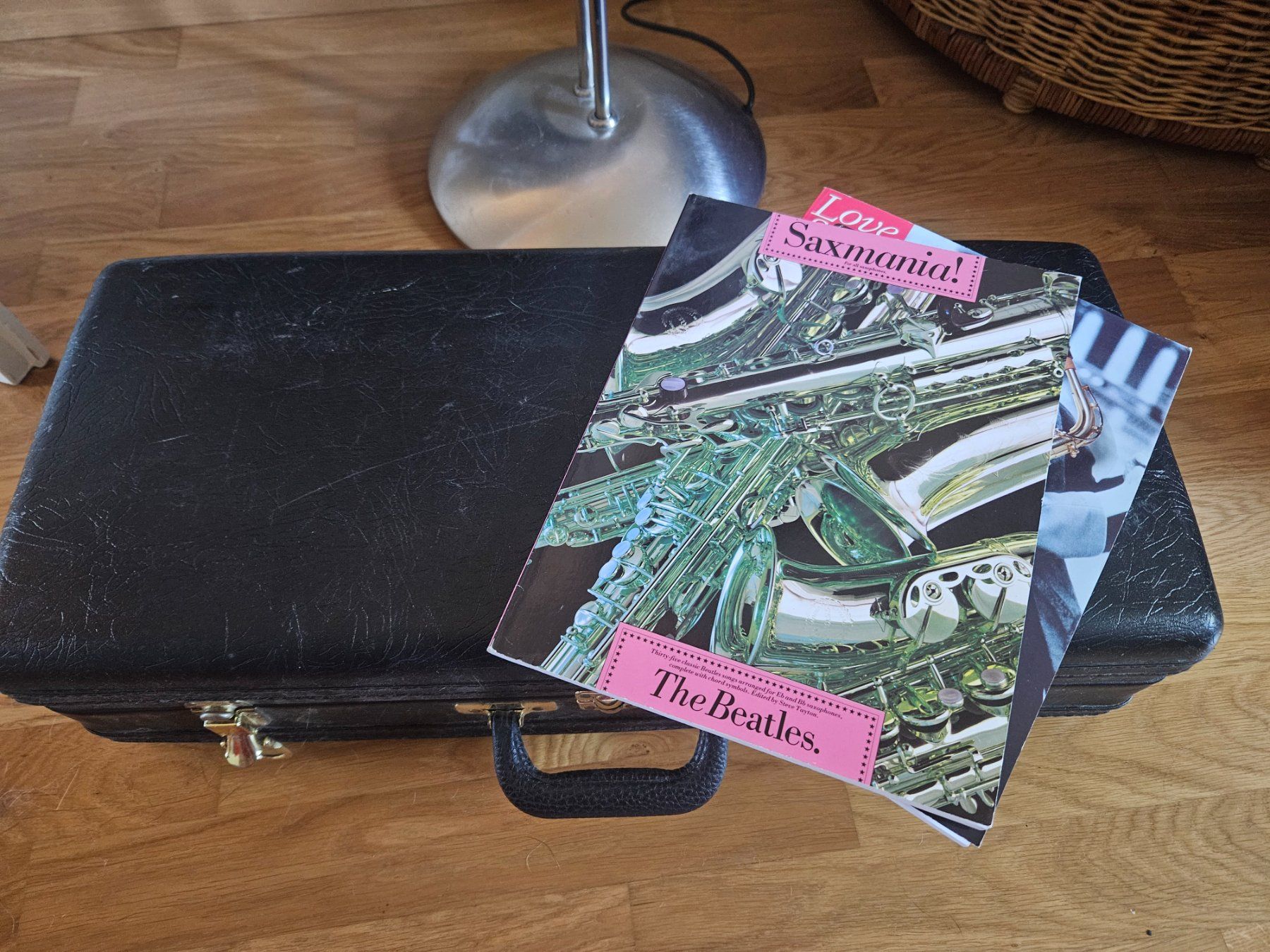 Strumenti musicali: Tenor Saxophon Mannhart Amweg – Usato da Winterthur venduto da rahelmedeaL 2