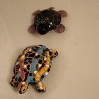 Schildkröten Figuren Deko  Keramik und Glas Zwei Stück
