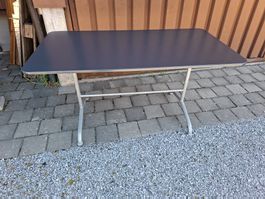 Gartentisch klapbar aus Metal 120 x 75cm