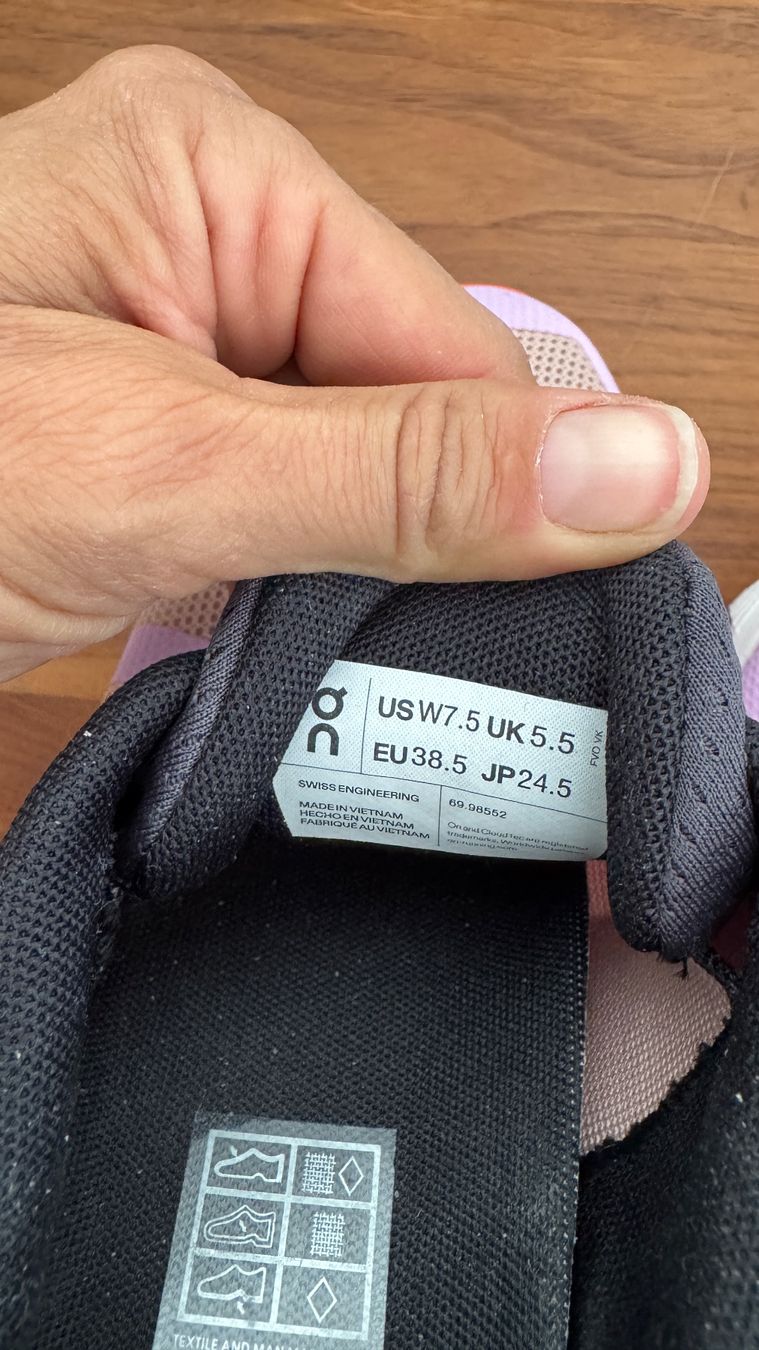 On Damenschuhe: On Schuh Damen – Gebraucht aus Diepoldsau von Bluesky1 2
