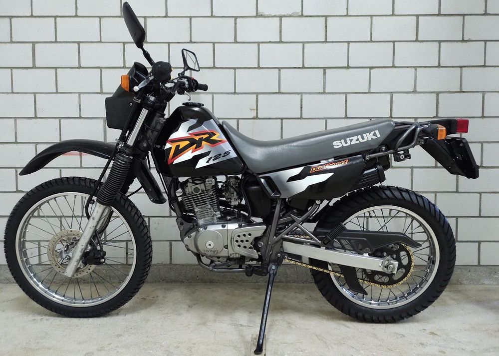 Suzuki dr 125 on sale dual sport