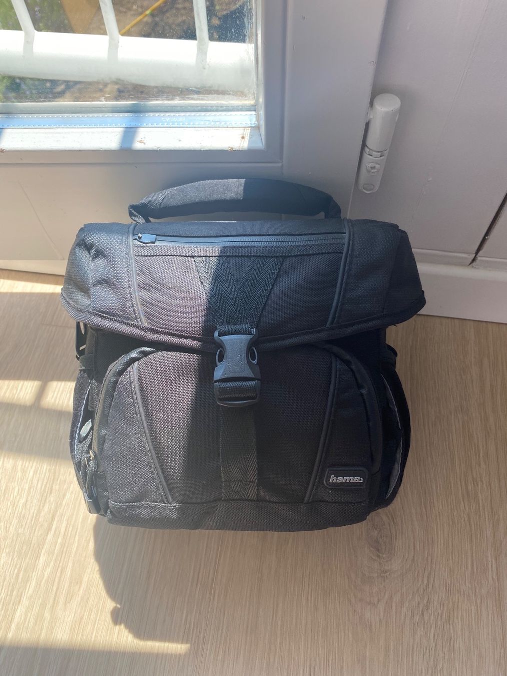 Hama Taschen: Hama Kameratasche Rexton 170 – Gebraucht aus Neerach von irasan