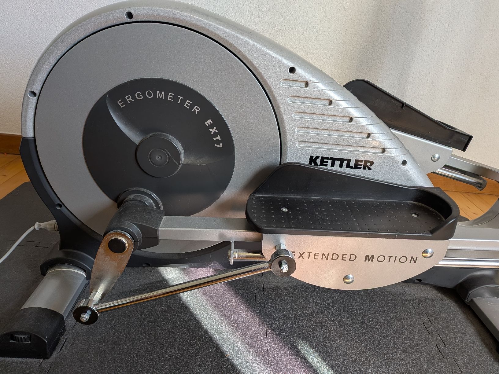 Kettler Hometrainer: Crosstrainer Kettler Ergometer EXT7 gebraucht silber – Usato da Uitikon Waldegg venduto da Pietsch2 1
