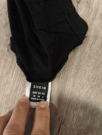 Top Shein nero con inserti in rete taglia M usato