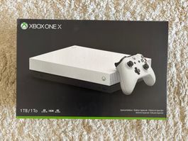 Xbox One X Edition Robot White / TOP / RARITAT