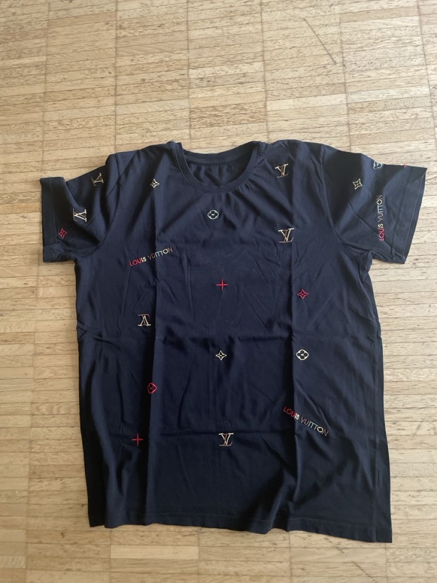 T-Shirts: T Shirt Gr. L – Gebraucht aus Laufen von bia_7vr6