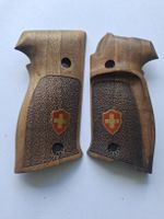 Nussbaum Griffschalen mit Daumenauflage für die Sig P220 
