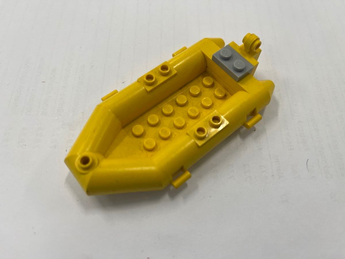Lego Kit di costruzioni: LEGO Schlauchboot und 2 Harpunen – Usato da bretzwil venduto da nightflasher