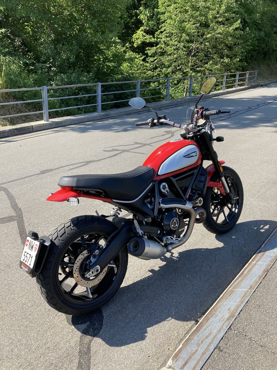 Ducati Strada: Ducati Icon 800 rot – Nuovo (secondo la descrizione) da Seelisberg venduto da eik_g78s 1