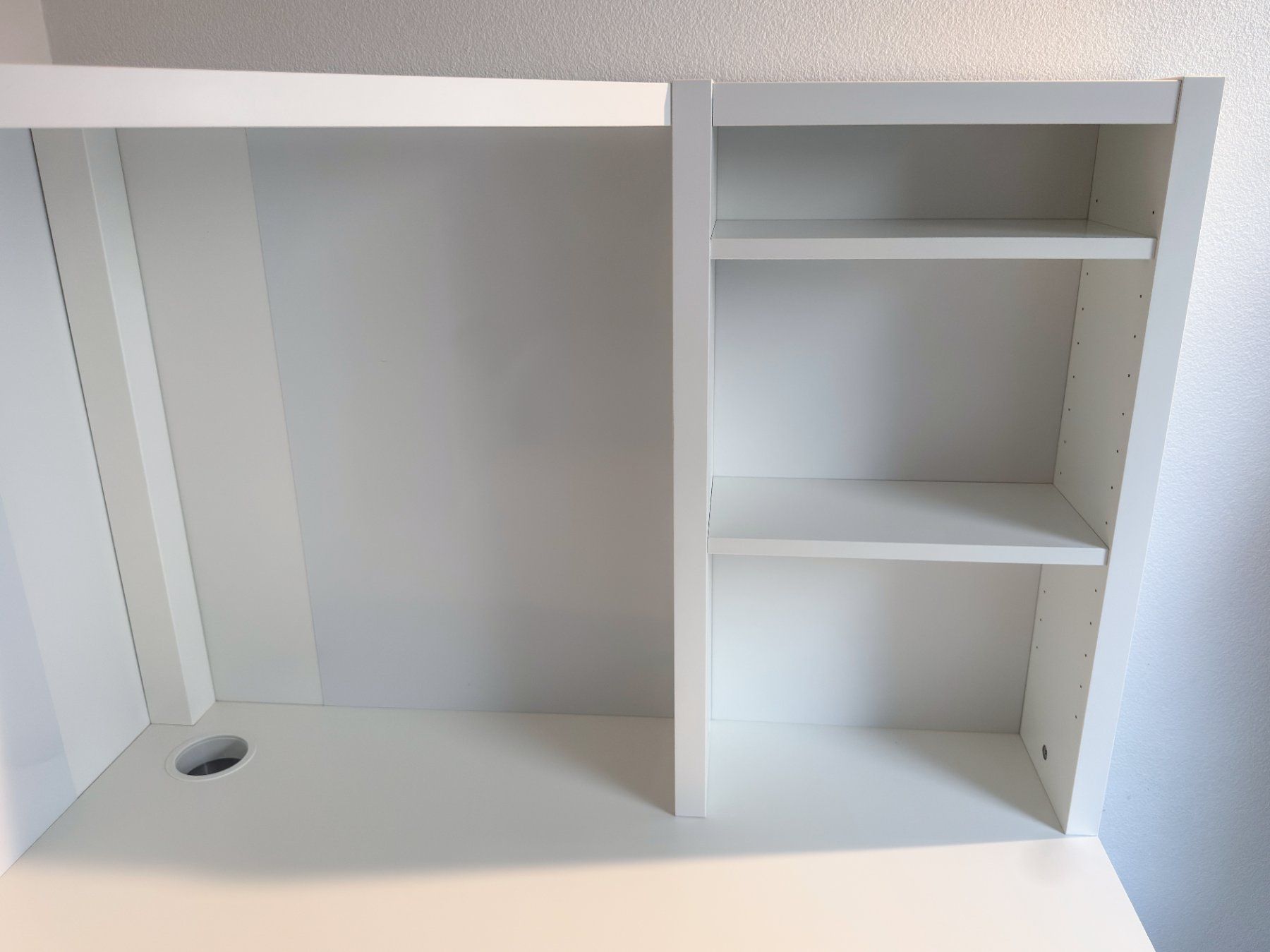 Ikea Scrivanie: IKEA Eckarbeitsplatz MICKE weiss – Usato da Flums venduto da gasella 2