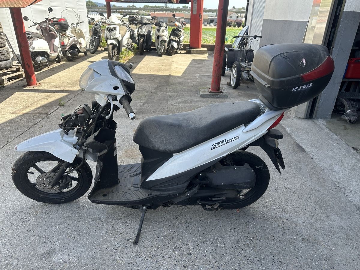 Suzuki Scooter: SUZUKI UK 110 Address  – Difettoso da Treycovagnes venduto da Campingcar65 2