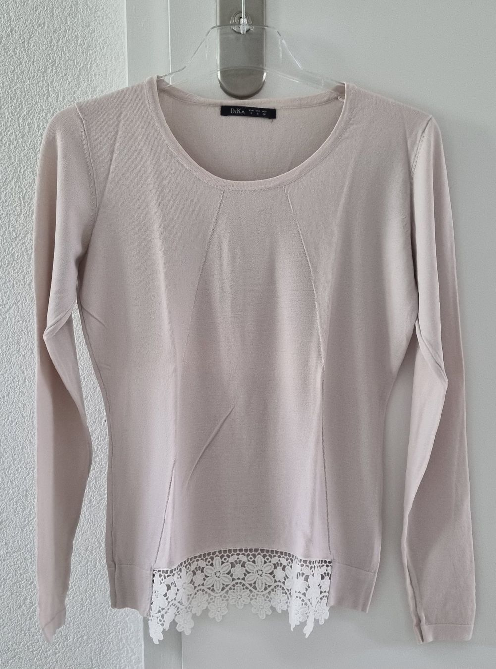 Maglioni & Felpe: DiKa Pullover, beige, Gr. S, mit Spitze, Top Zustand! – Usato da Benglen venduto da ma5_7q8j