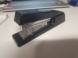 Bostitch Heftgerät B440 F 20 S Tischhefter Heftgerät Tacker