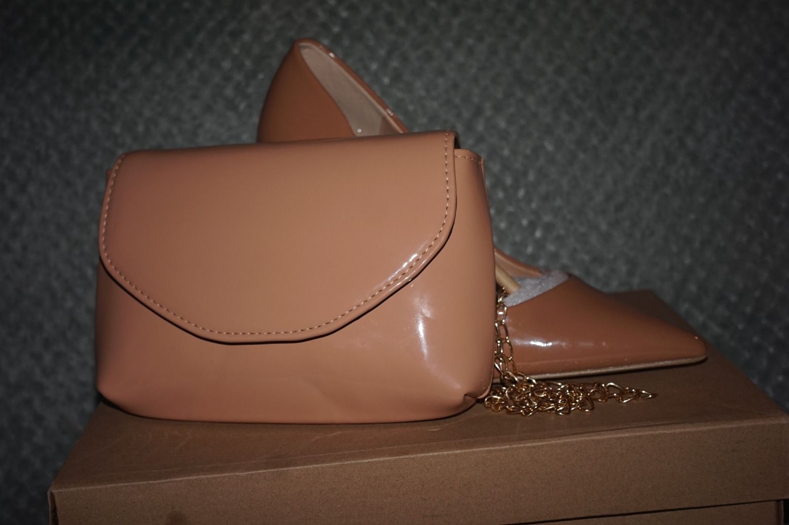 Steve Madden Scarpe da donna: Steve Madden – Nuovo (secondo la descrizione) da Wohlen AG venduto da yes_6sjl 2