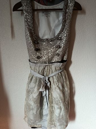 Dirndl von Melega Grösse 40