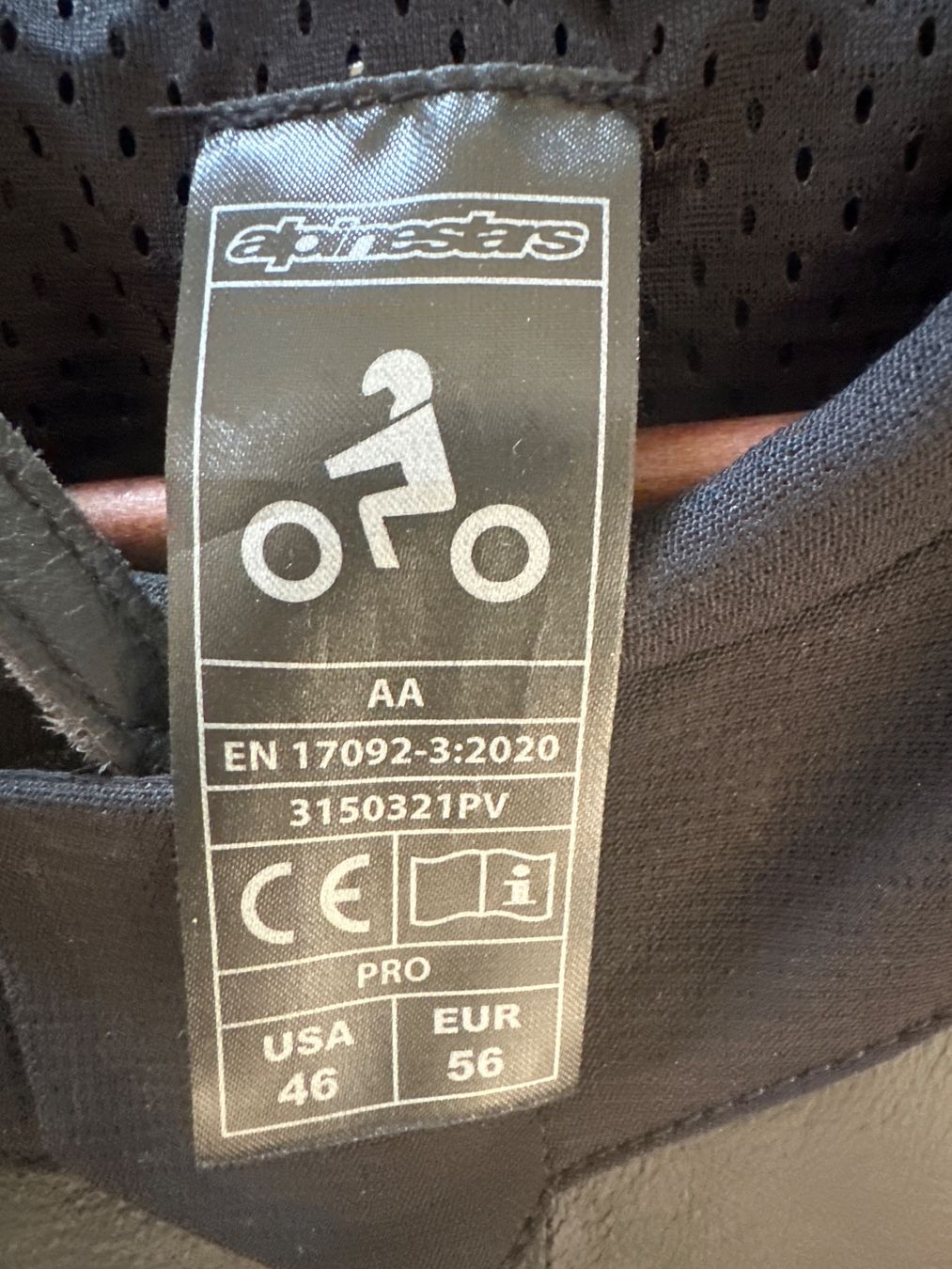 Alpinestars Completi: Alpinestars Motorrad-Kombi, Grösse 56 – Usato da Grüt (Gossau ZH) venduto da Frauzh 2