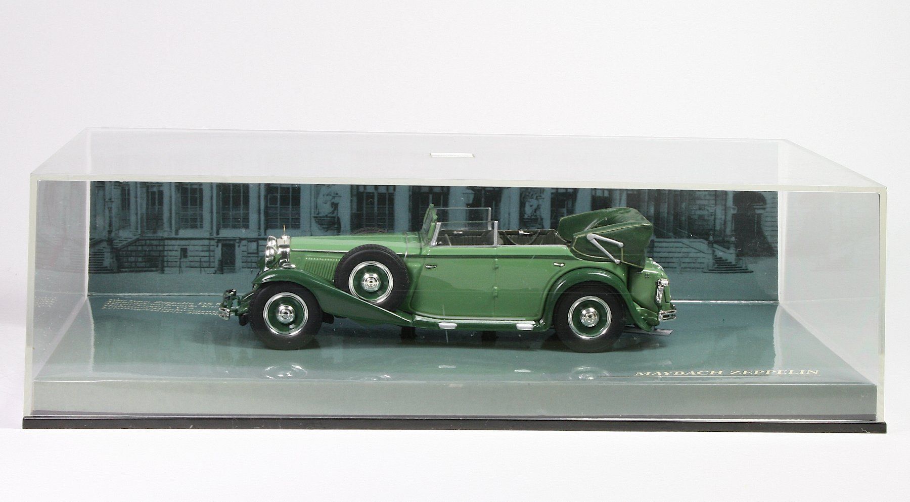 Minichamps Modellini d'auto: Minichamps Maybach Zeppelin – Nuovo (secondo la descrizione) da Elsau venduto da Peekay8
