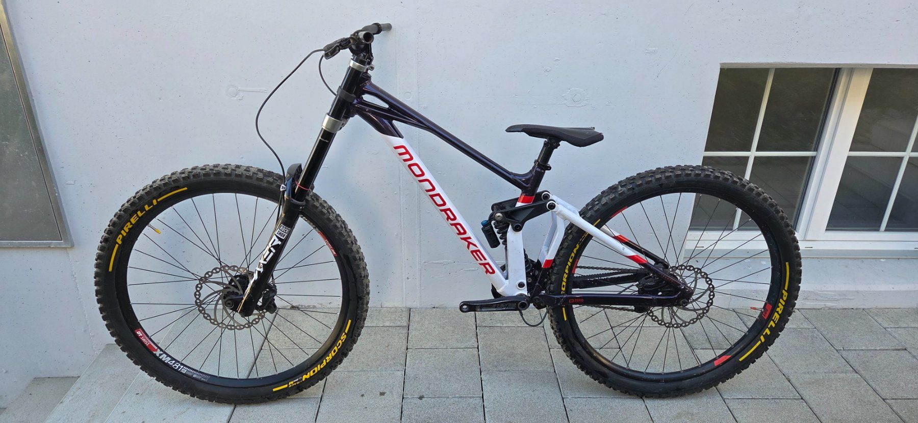 Mondraker Biciclette: Mondraker Downhill Bike – Usato da Hagenbuch ZH venduto da Kawema5