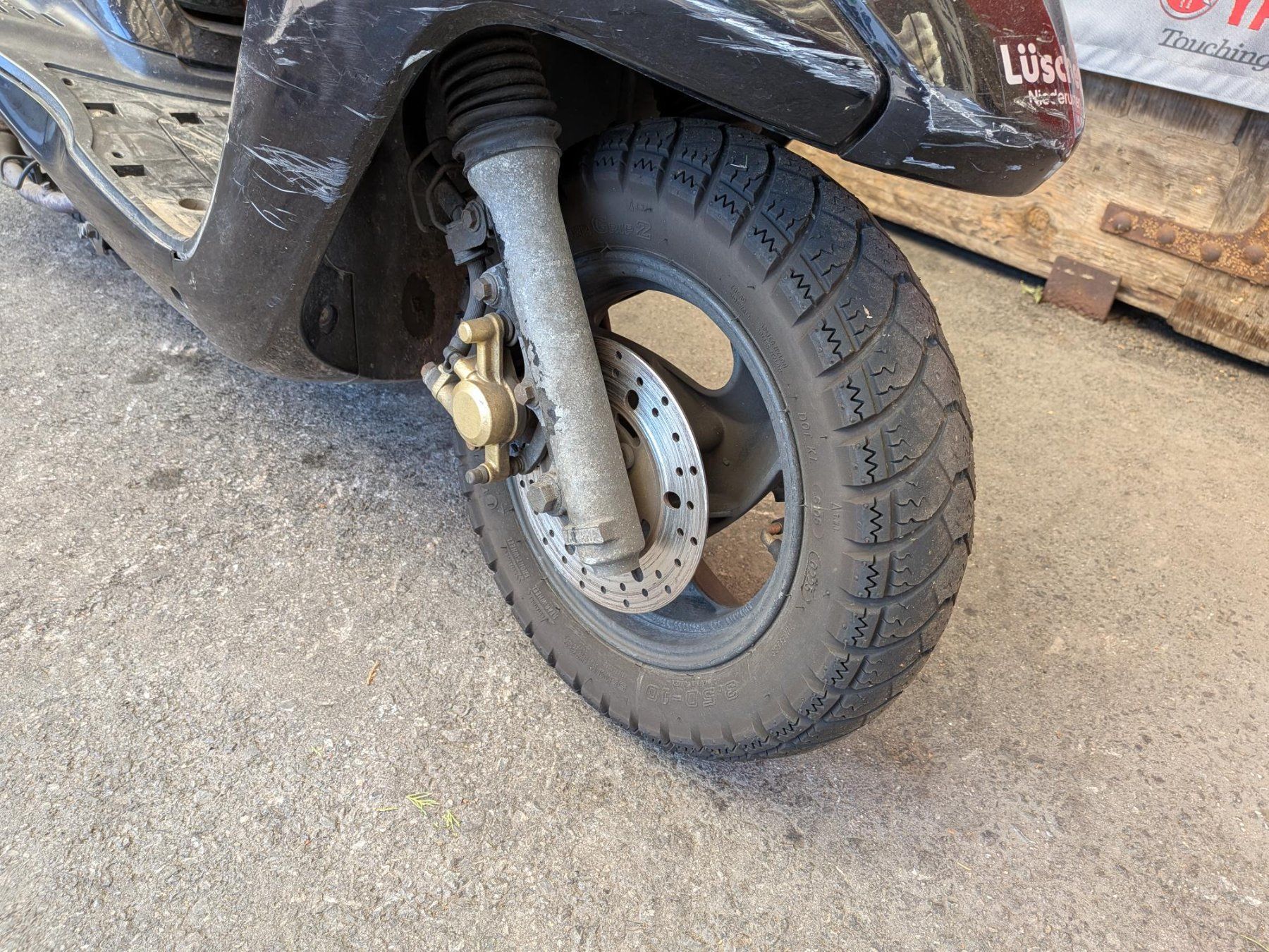 Yamaha Scooter: Yamaha XC125E Vity Roller Scooter ab 1.- Fr – Difettoso da Steinen venduto da cg55hm 3