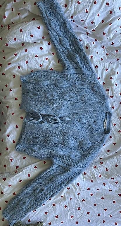 Giacche: BLAUER CARDIGAN MIT ZOPFMUSTER – Usato da Zürich venduto da cla_l2t2 2