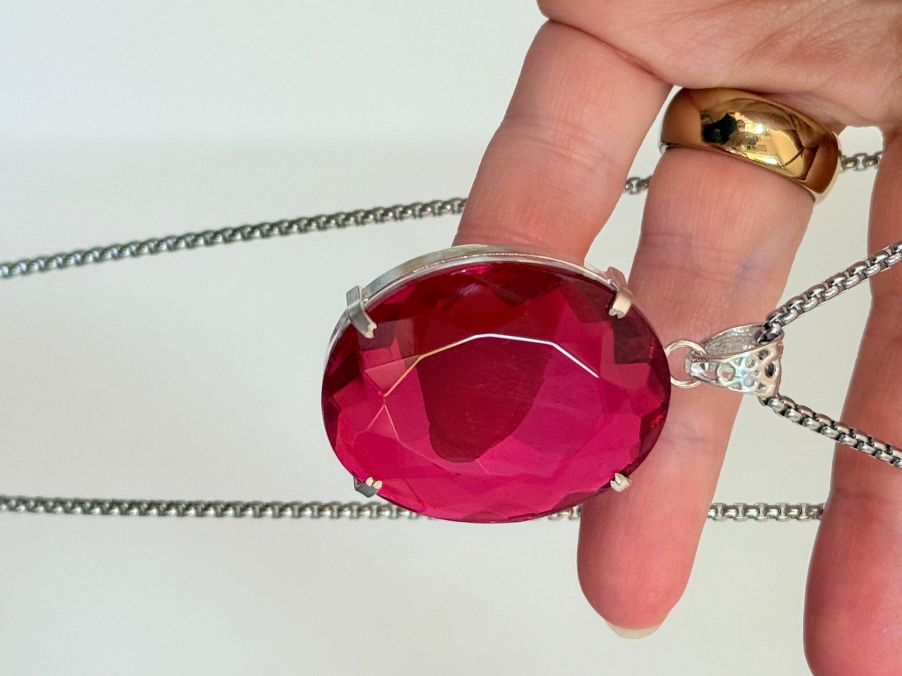Catenine: Certificat Superbe collier long avec pendentif 109.35 Ct – Nuovo e nell'imballaggio originale da Genève venduto da AWWA 3