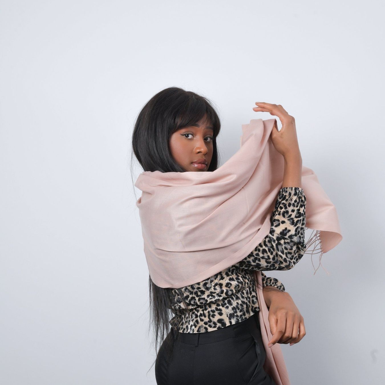 Foulard & Sciarpe: Brauner Cashmere Schal – Nuovo e nell'imballaggio originale da Dietikon venduto da Mykoko_ 2