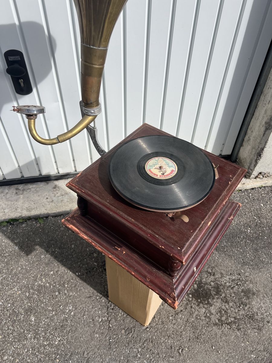 Giradischi: Grammophon  – Difettoso da Thun venduto da Biaggi1 4