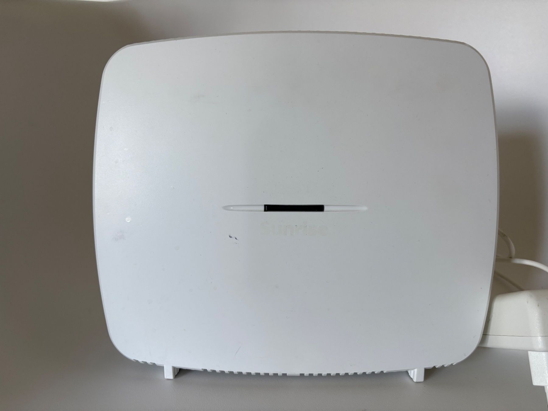Sunrise Modem & Router: Sunrise Internet Box Modem Sagecom inkl. Netzadapter – Usato da Wetzikon ZH venduto da Bimbo33 1