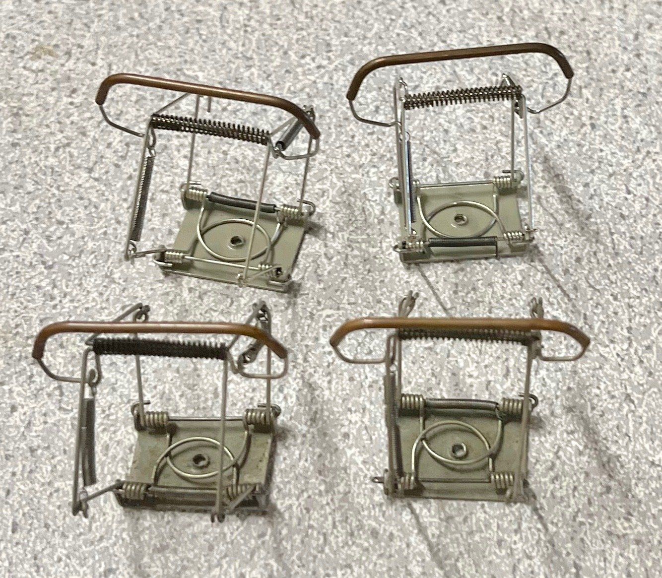 Märklin Modellini di ferrovie: Märklin  4 Stromabnehmer von 1947 – Nuovo (secondo la descrizione) da Bleiken venduto da hbw45