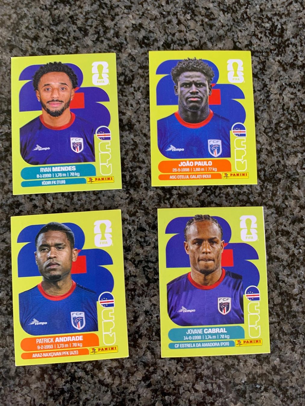Panini Sammelbilder & Trading cards: Panini Stickers – Gebraucht aus Willisau von son_q7rj