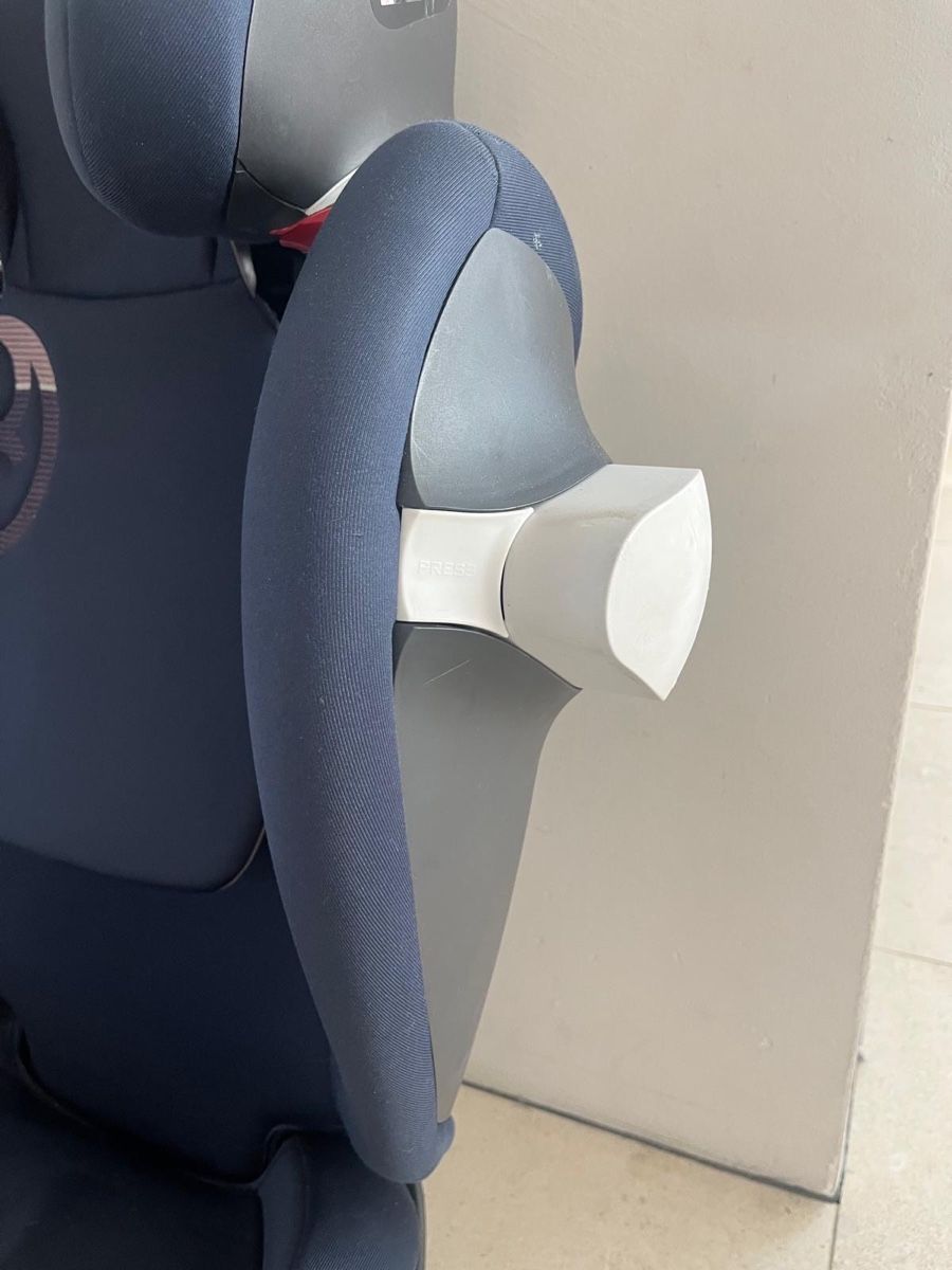 Cybex Seggiolini per auto: Cybex Pallas Kindersitz Auto – Usato da Maur venduto da patleim 2