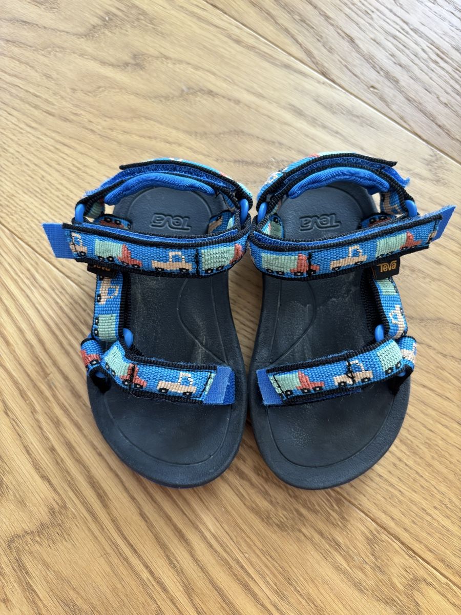 Teva Schuhe für Jungen: Teva Trekkingsandalen Gr. 21 – Gebraucht aus Adliswil von L.Lau