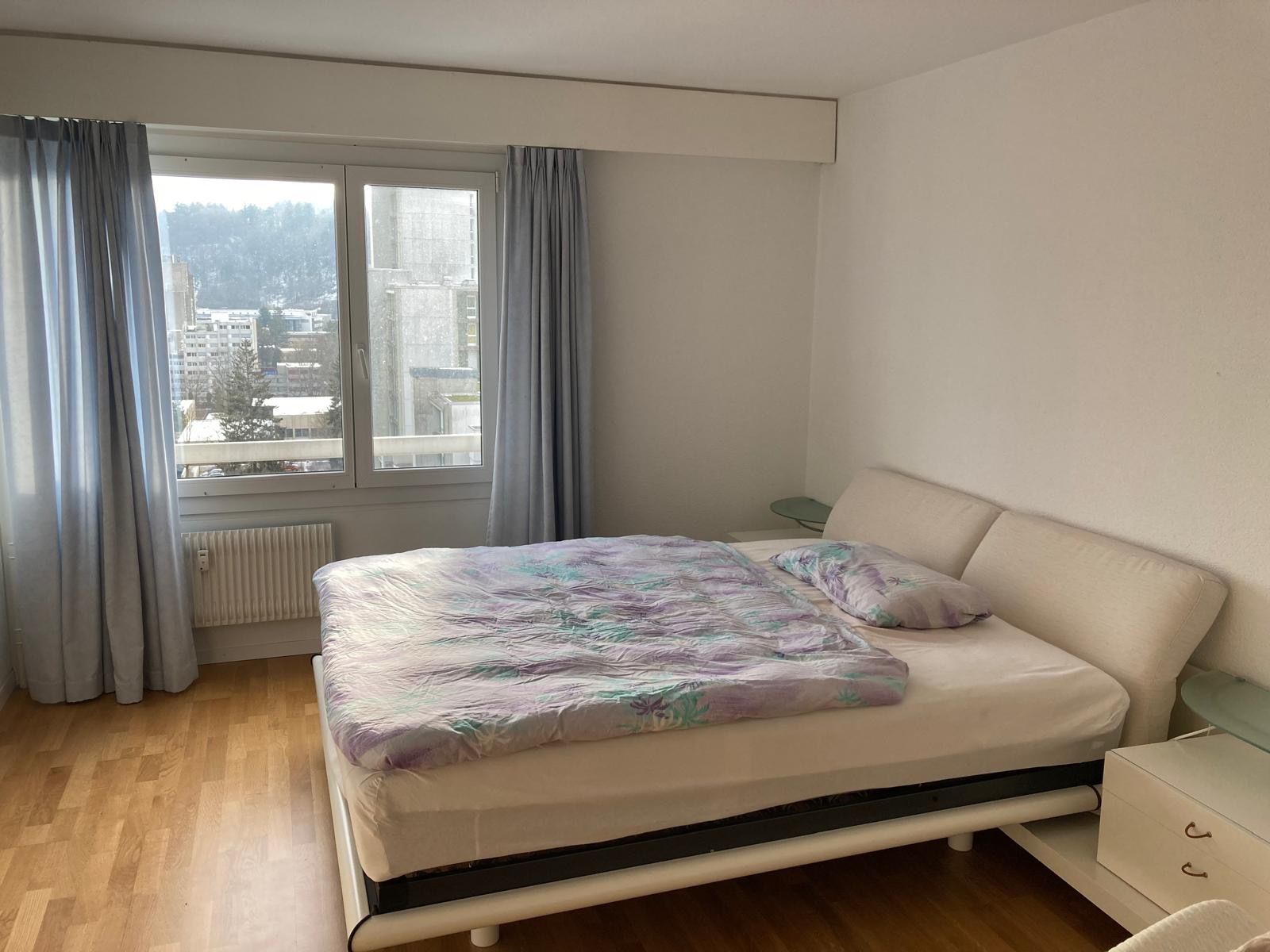 Betten: Letto completo con comodini e cassettiera e armadio – Gebraucht aus Affoltern am Albis von Veretta
