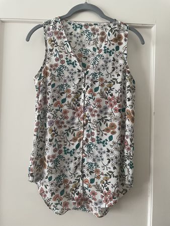 Tank top shirt, S size, white with flowers