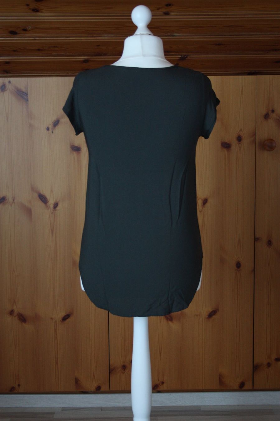 Blusen: Bluse  VERA MODA dunkel-olivgrün Gr. L – Gebraucht aus Flüelen von Diversicum-Textil 4