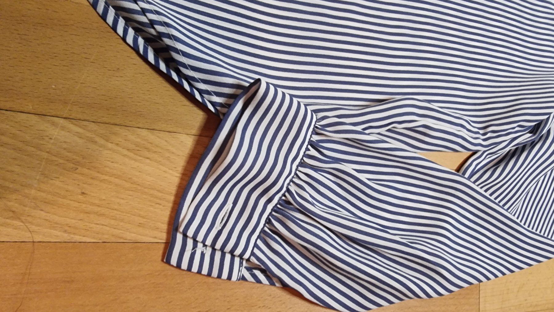 H&M Camicette: 🌺Bluse Größe 38🌺Oversize🌺 – Usato da Wald ZH venduto da CapLux 2