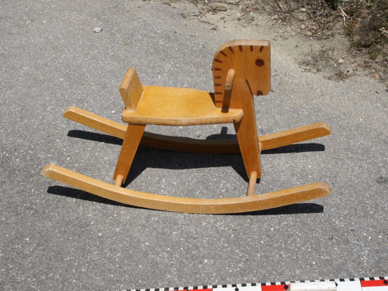 Giocattoli: SCHUKELPFERD KLEIN ODER SCHAUKELPONY ? 😉 – Usato da Wauwil venduto da Pneuedy