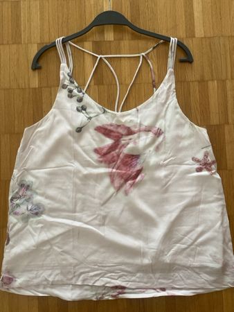 Sommertop Viskose Gr. M - luftig leicht & elegant