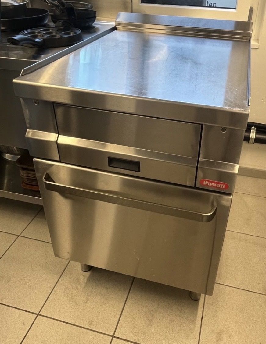 Cucine complete:  Arbeitstisch Gastro – Usato da Frauenfeld venduto da Waldtaube53